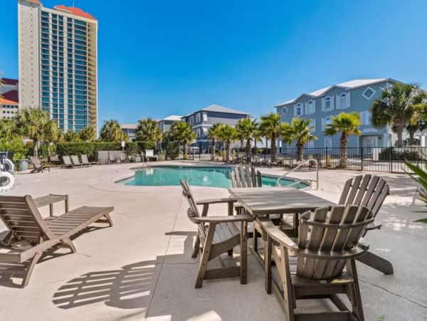 Gulf Front Twelve Bedroom Vacation Home in Orange Beach