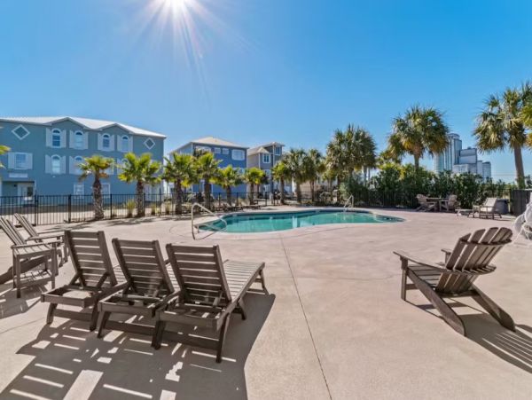 Gulf Front Twelve Bedroom Vacation Home in Orange Beach
