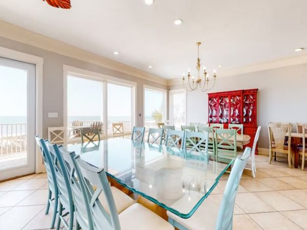 Gulf Front Twelve Bedroom Vacation Home in Orange Beach