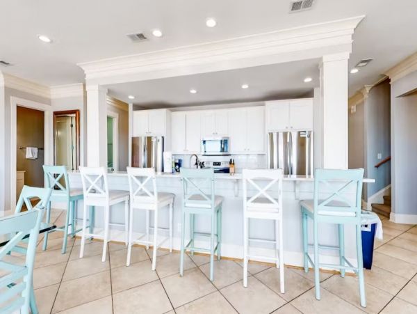 Gulf Front Twelve Bedroom Vacation Home in Orange Beach