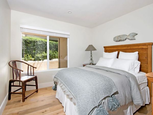 Three Bedroom Beachfront Rental Condo in Solana Beach