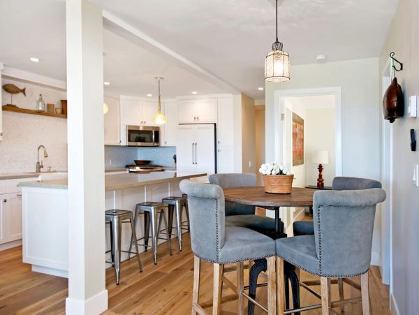 Three Bedroom Beachfront Rental Condo in Solana Beach