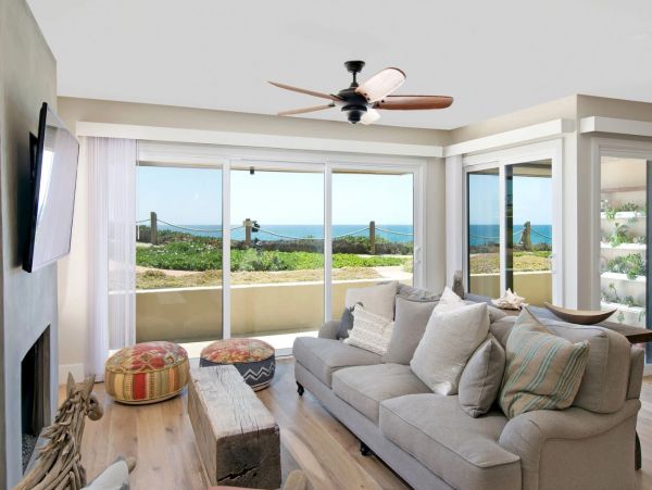 Three Bedroom Beachfront Rental Condo in Solana Beach