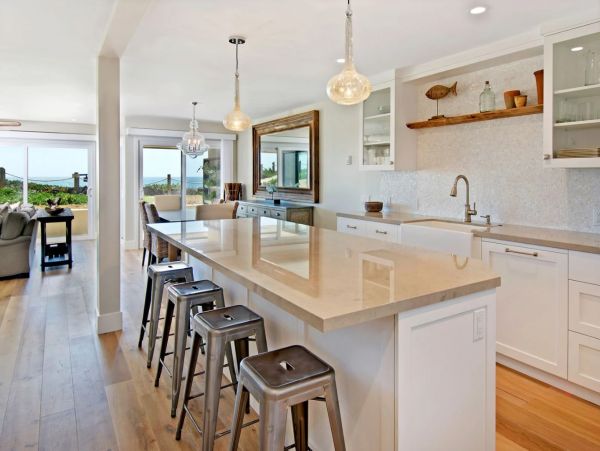 Three Bedroom Beachfront Rental Condo in Solana Beach