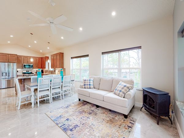 Alabama Beach Areas Home 1009565