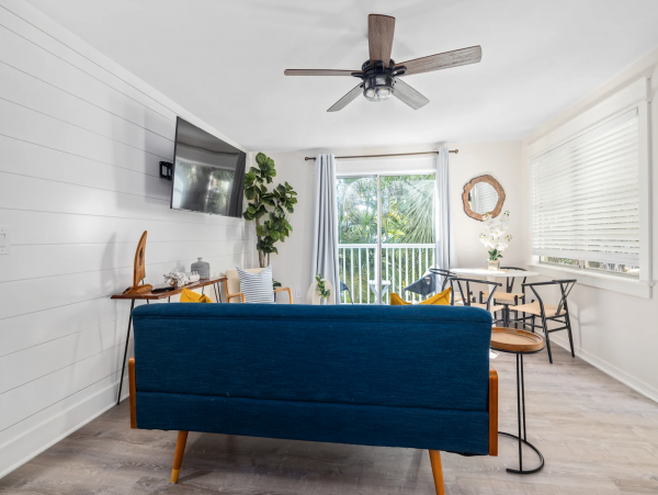 Holmes Beach Vacation Duplex Two Bedrooms Walk To Beach
