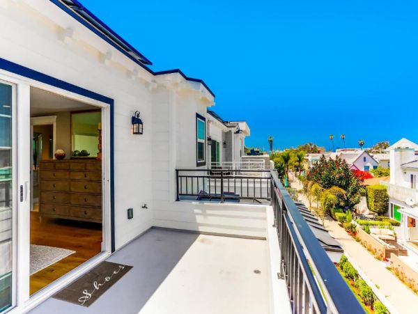 San Diego Three Bedroom Home Walk to Bay & Beach Sleeps 6