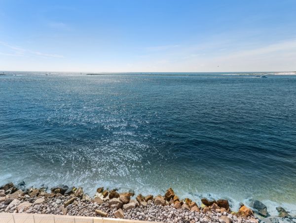 Destin Vacation Condo Three Bedroom