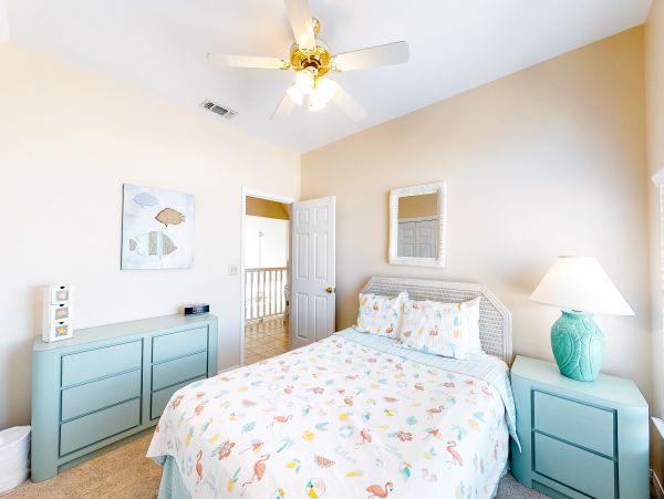 Dog friendly 4 bedroom house with private pool