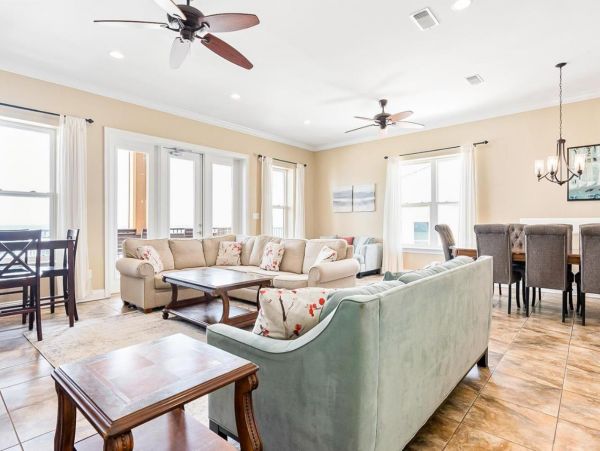 Stunning Beachfront Vacation Six Bedroom Rental