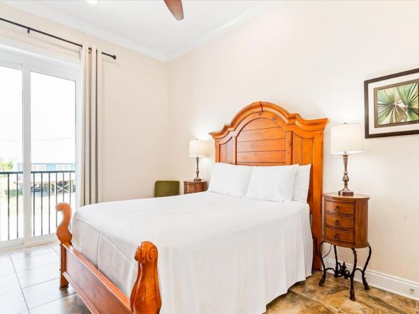 Stunning Beachfront Vacation Six Bedroom Rental