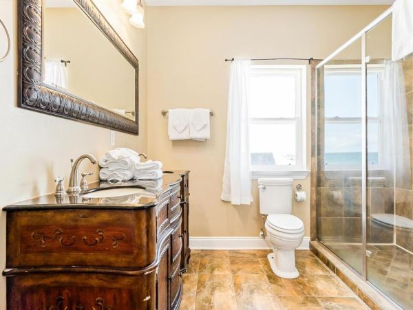 Stunning Beachfront Vacation Six Bedroom Rental