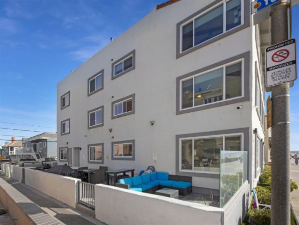 Mission Beach Vacation Condo Two Bedrooms Sleeps 6