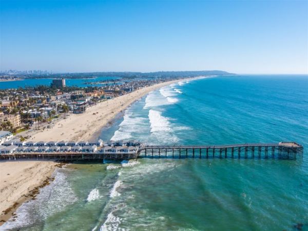 Mission Beach Vacation Condo Two Bedrooms Sleeps 6