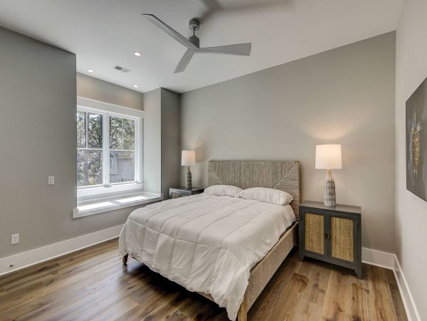 Hilton Head Seven Bedroom Pool Home Sleeps 23 Walk To Beach