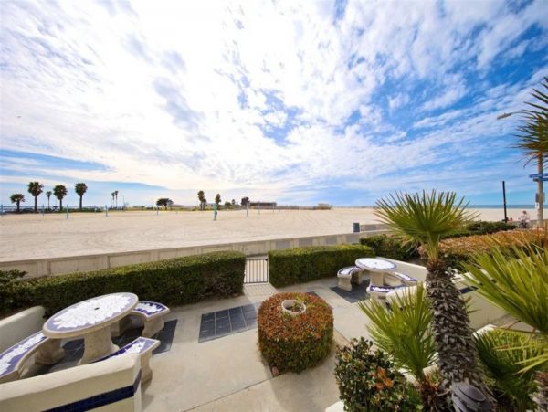 Ocean Views Mission Beach Vacation Condo Three Bedrooms