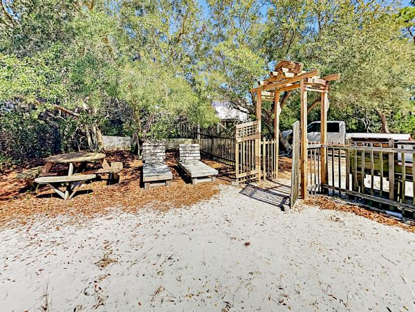 Alabama Beach Areas Home 1009676
