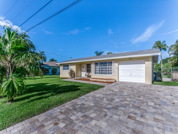 Cape Coral Home 1009703