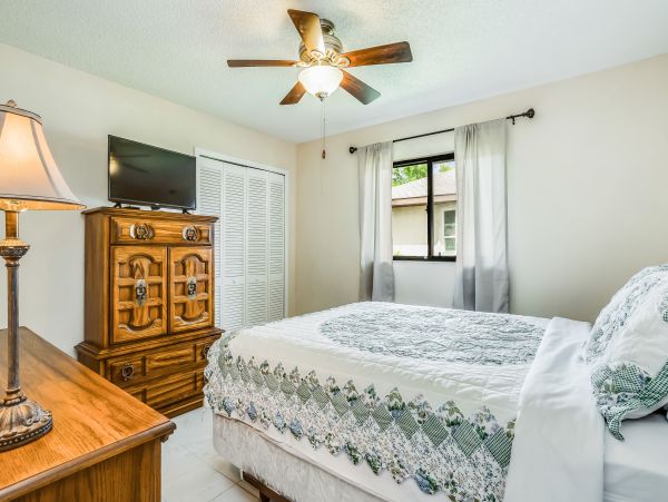 Four Bedroom Canalfront Home with Private Pool in Cape Coral