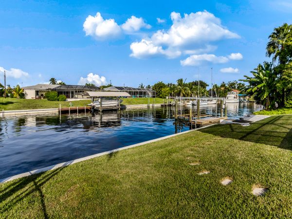 Cape Coral Home 1009705