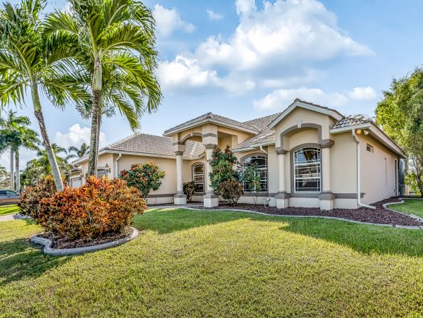 Cape Coral Home 1009707
