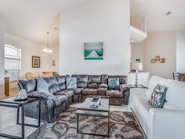 Cape Coral Home 1009707