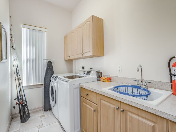 Cape Coral Home 1009707