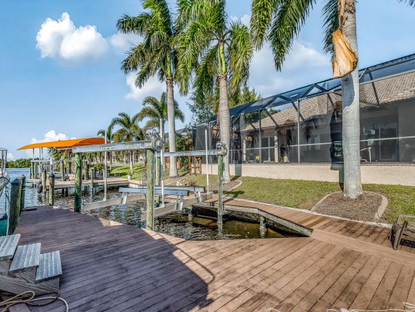 Cape Coral Home 1009707