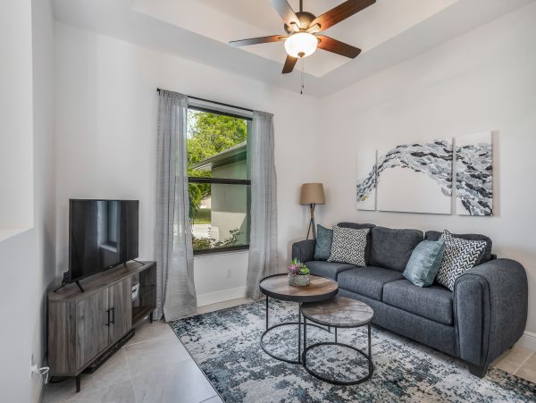 Cape Coral Home 1009708