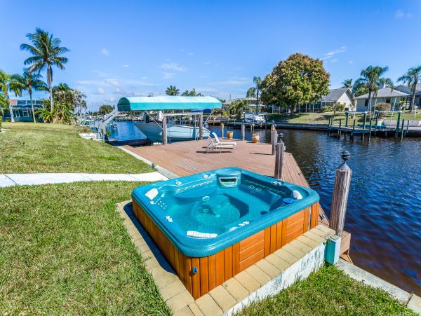 Cape Coral Home 1009709