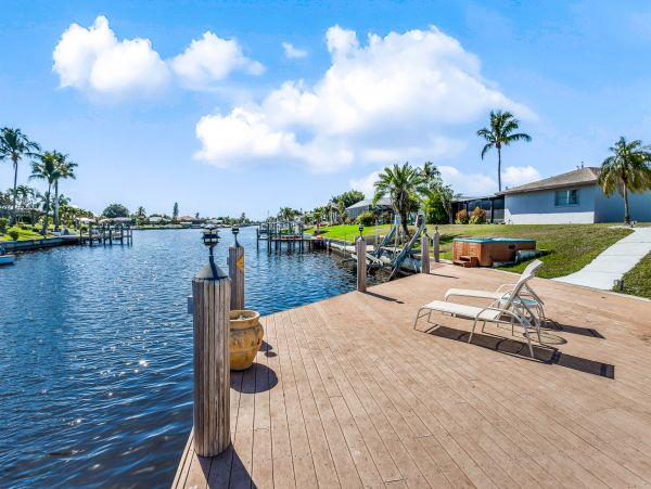 Cape Coral Home 1009709