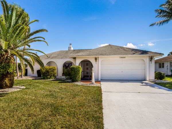 Cape Coral Home 1009709