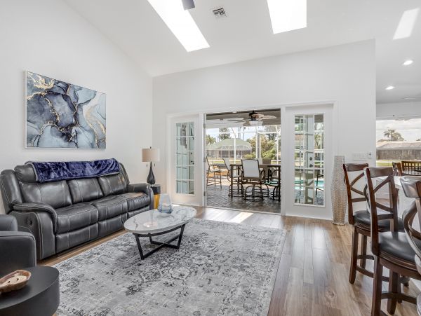 Cape Coral Home 1009710