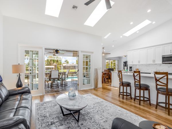 Cape Coral Home 1009710