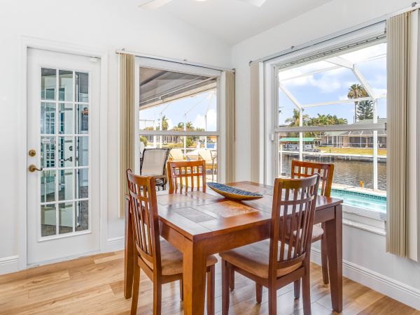 Cape Coral Home 1009710