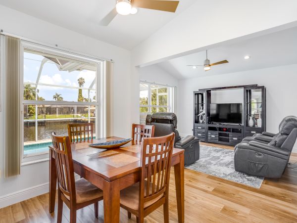 Cape Coral Home 1009710