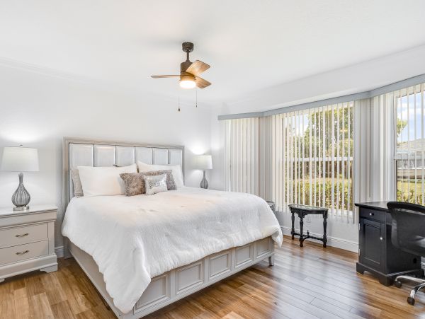 Cape Coral Home 1009710