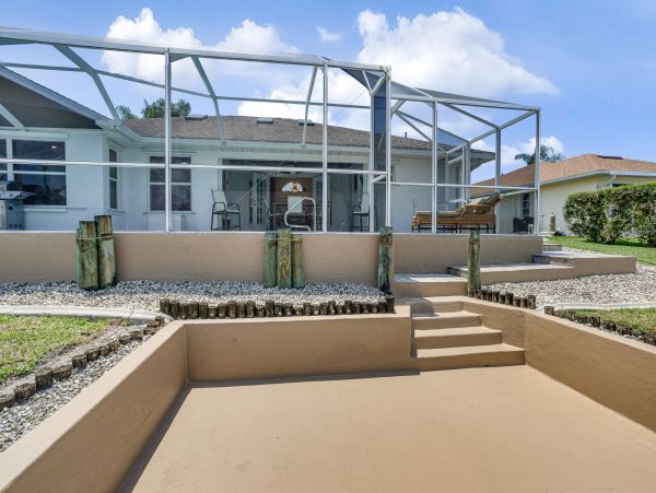 Cape Coral Home 1009710