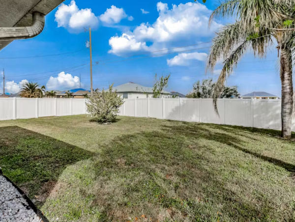 Elegant 3 Bedroom Vacation Home in Cape Coral