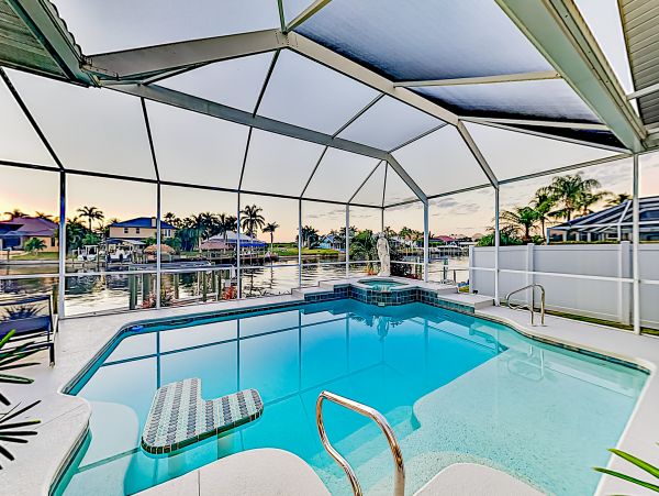 Cape Coral Home 1009712