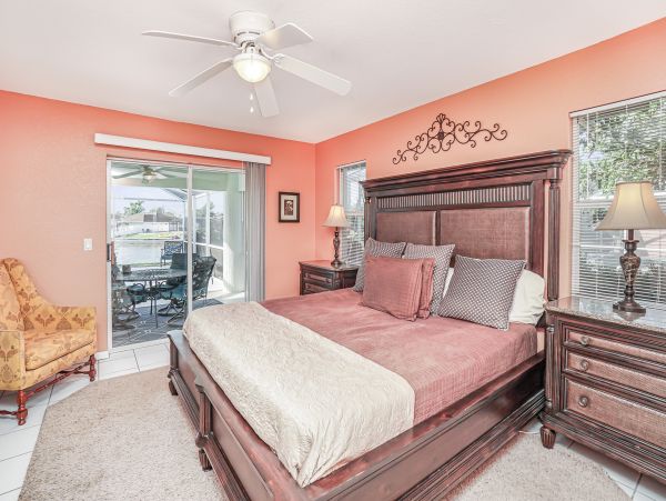 Cape Coral Home 1009713