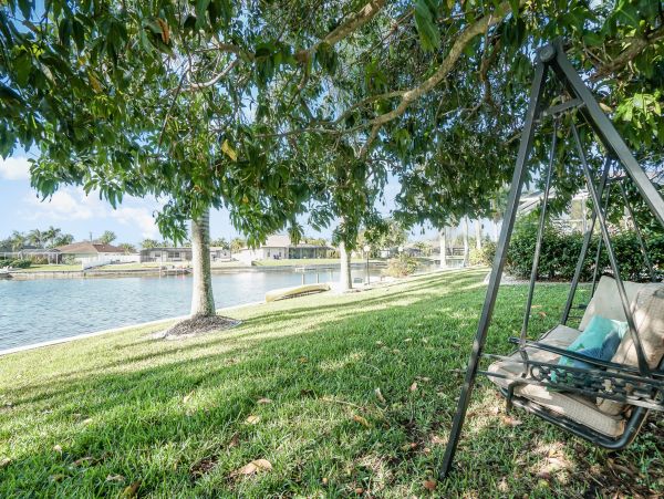 Cape Coral Home 1009713