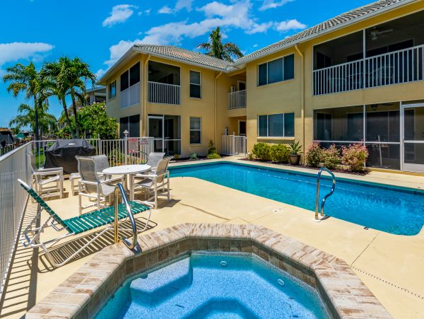 Cape Coral Home 1009714
