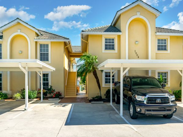 Cape Coral Home 1009714