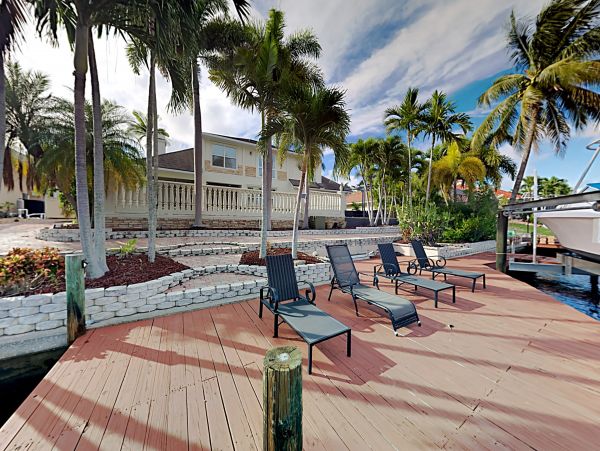 Cape Coral Home 1009715