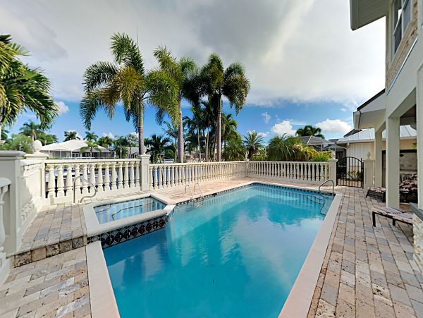 Cape Coral Home 1009715