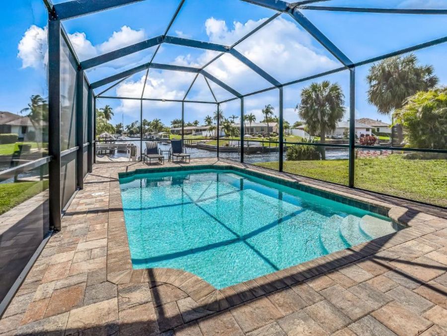 Luxury Canal-Front Villa with Private Saltwater Pool in Cape Coral