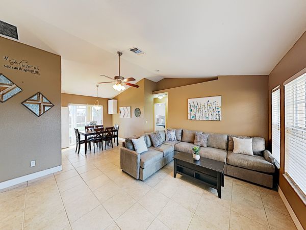 Cape Coral Home 1009717