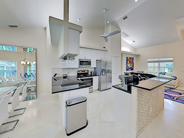 Cape Coral Home 1009718