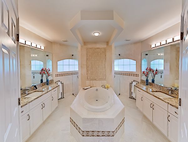 Cape Coral Home 1009718